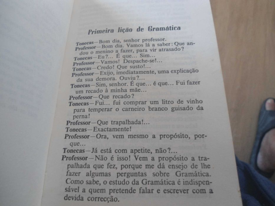 As Lições do Tonecas por José de Oliveira Cosme