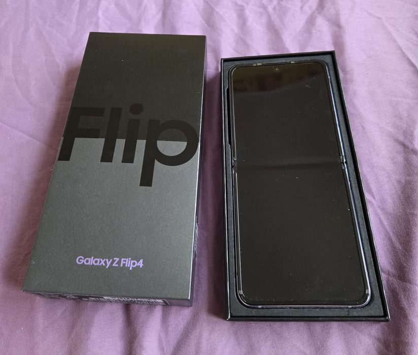 Samsung Z Flip 4