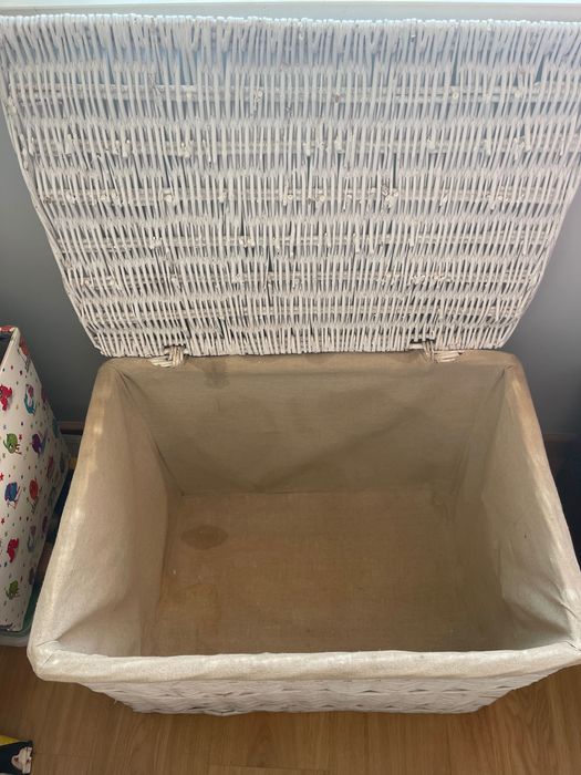 Vende-se Baú Zara Home