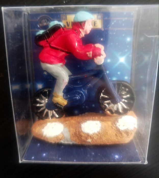 A650 magic village rowerzysta figurka