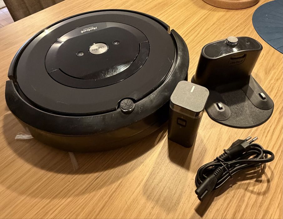 Irobot E5 em bom estado