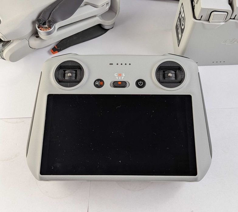 Dron Dji Mini 3 Fly More Combo Zestaw 3 Baterie