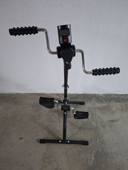 Pedaleira digital e canadianas