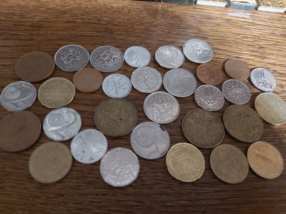 Sprzedam monety czeskie różne