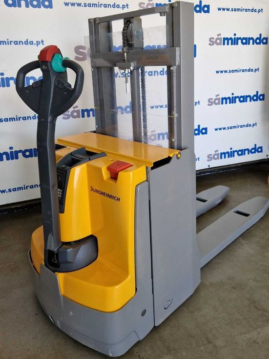 Stacker Elétrico Jungheinrich EJD 120