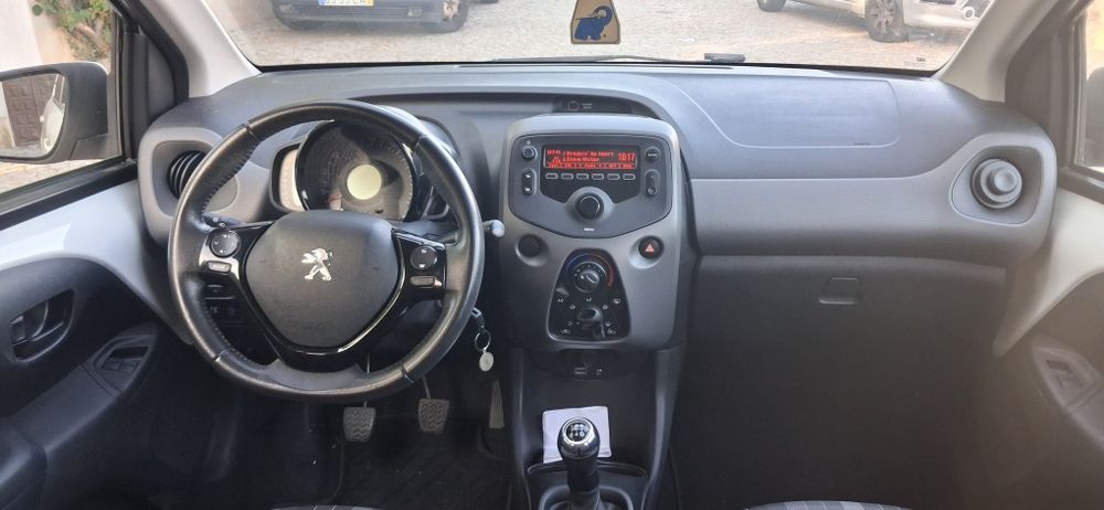 Peugeot 108 1.0 vti