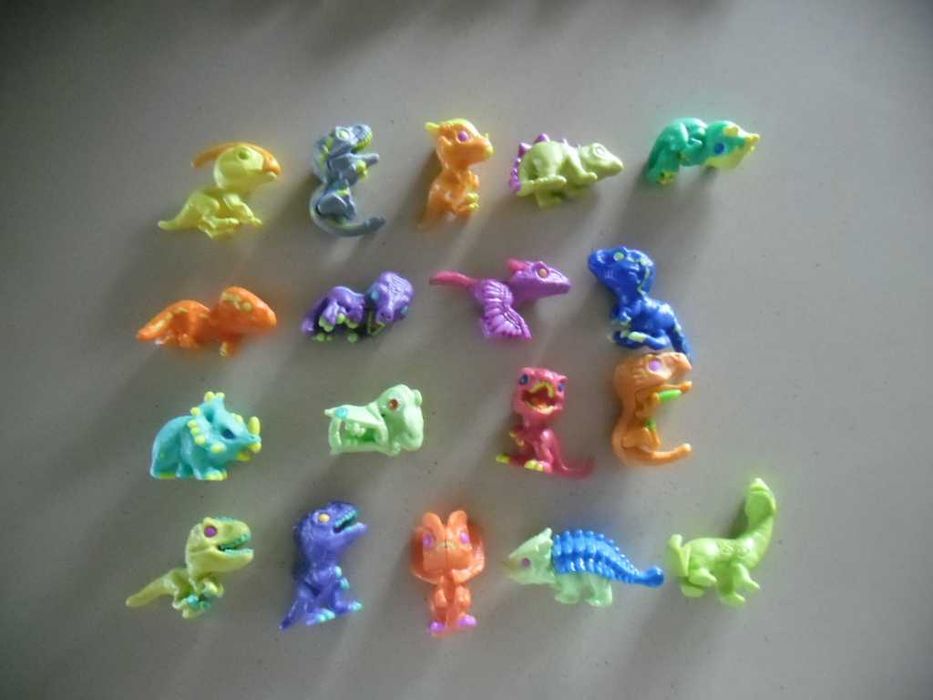 Kinder Joy - Mundo Jurássico - Dinossauros colecionáveis. Atualizado 13/07/2026
