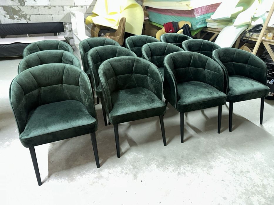 Стільці дивани від виробника в кавярню кафе ресторани під замовленя