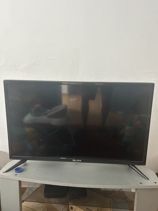Vendo TV 32 polegadas