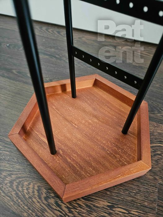 Szkatułka ekspozytor stojak na biżuterię pojemny z haczykami i loft