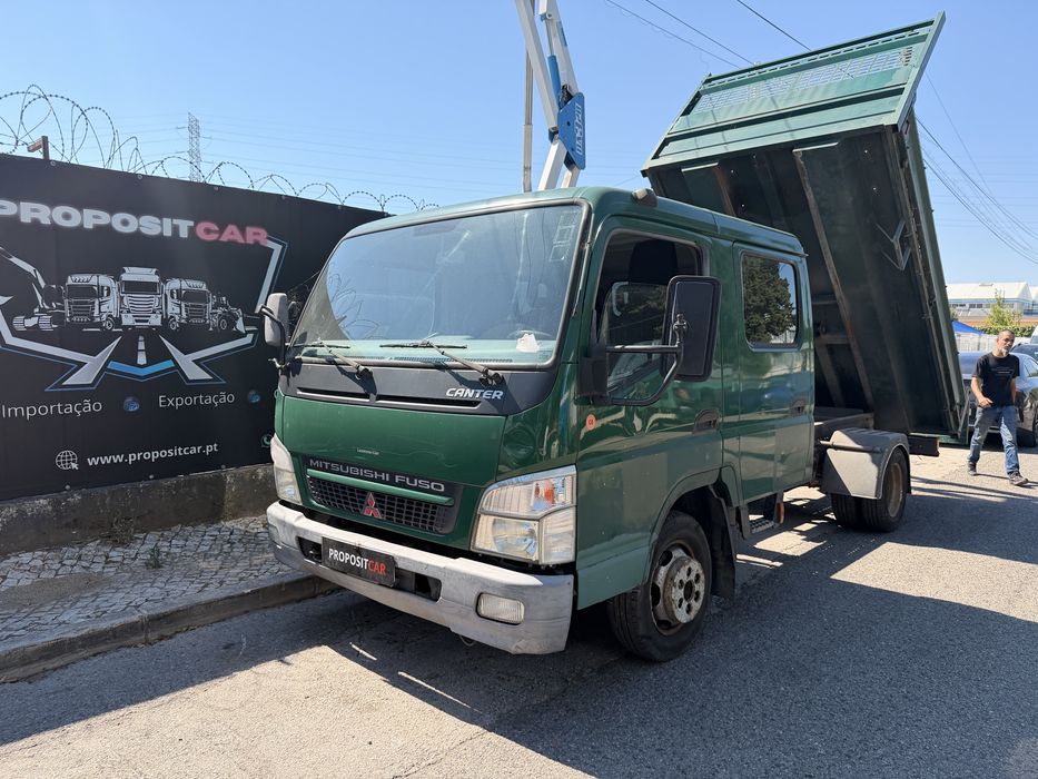 MITSUBISHI FUSO 7 Lugares com caixa Basculante Excelente Apenas 156.000km ###OPORTUNIDADE###