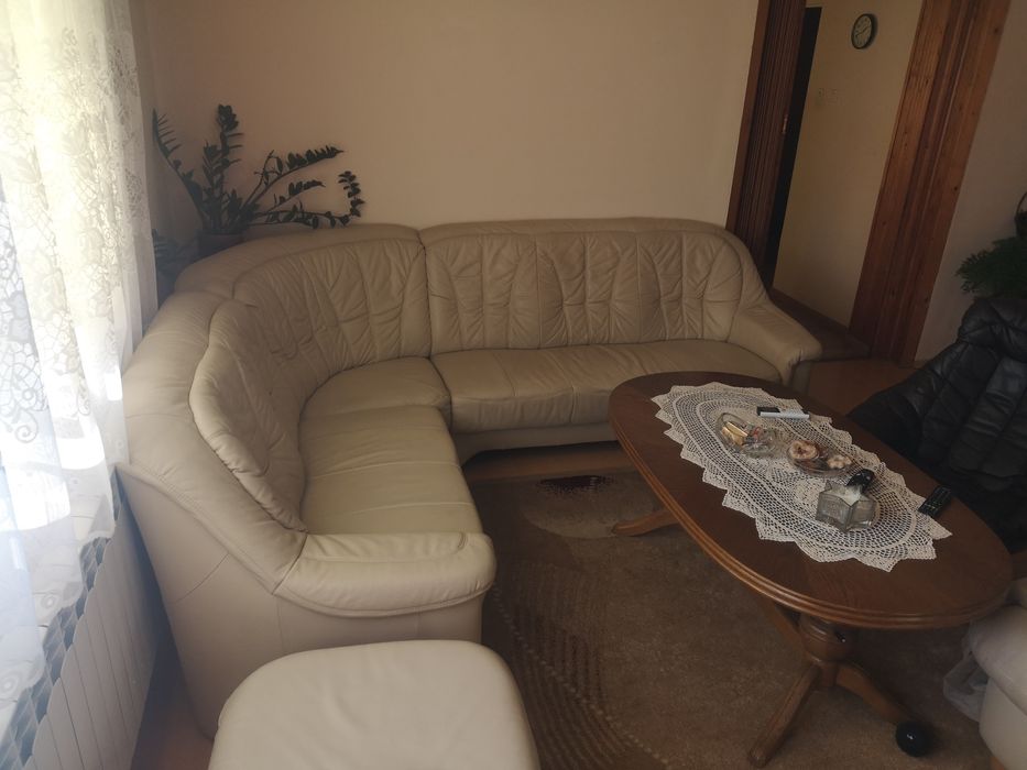 Narożnik ekoskóra beżowy w bdb stanie