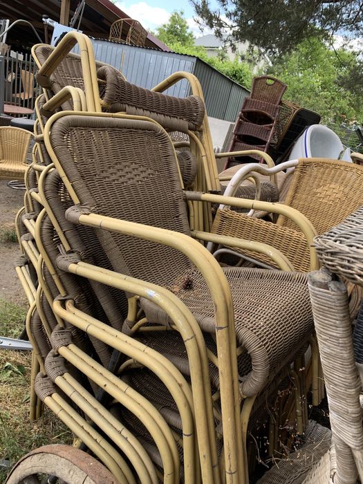 wygodne fotele rattanowe