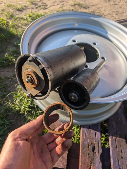 Фільтри МТЗ 80 82 892 фильтр гидробака у зборі ШРОТ МТЗ запчасті