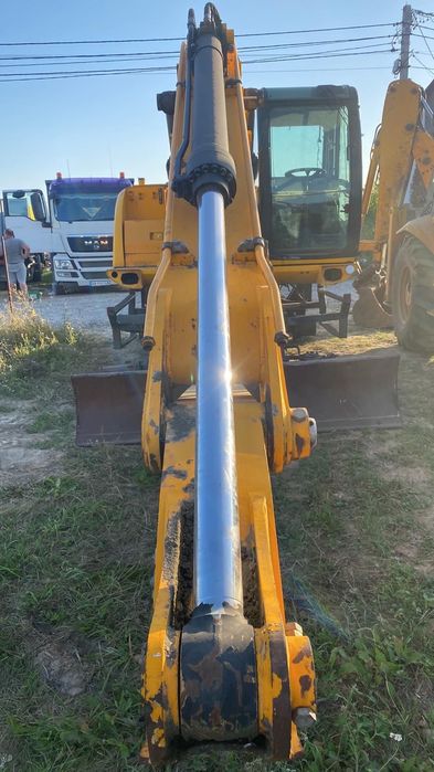 Запчастини JCB 160