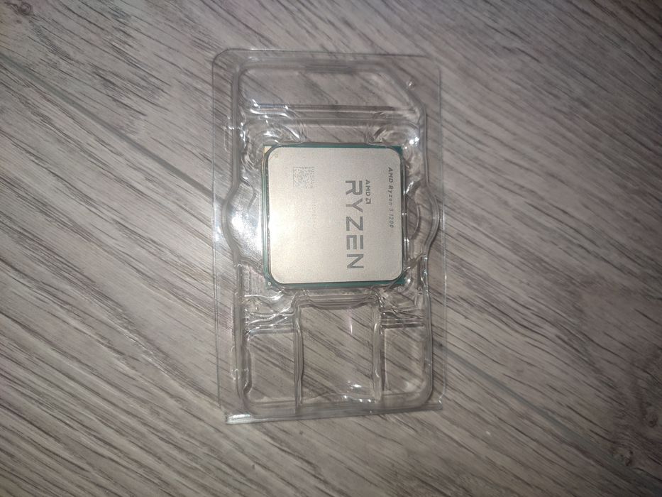 Процессор - Ryzen 3 1200