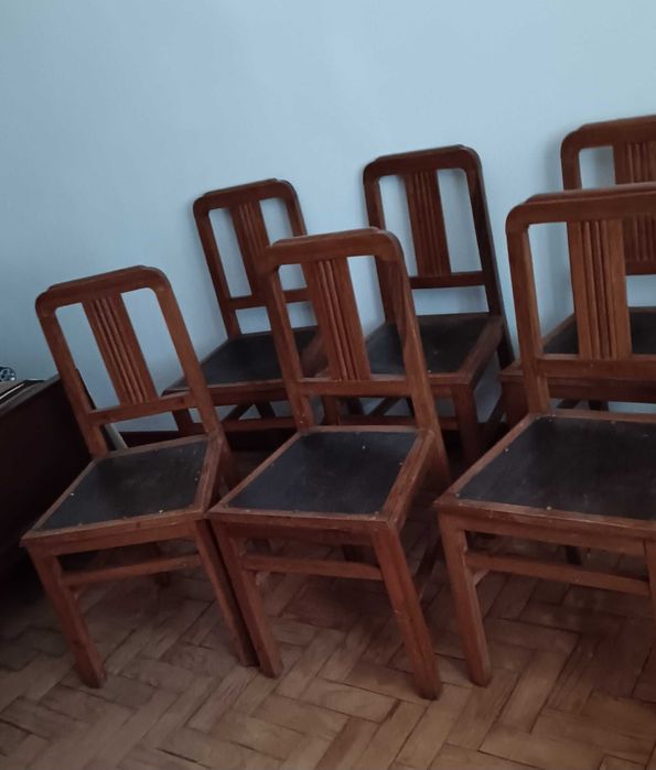 Cadeiras seis, em bom estado vintes pouco uso