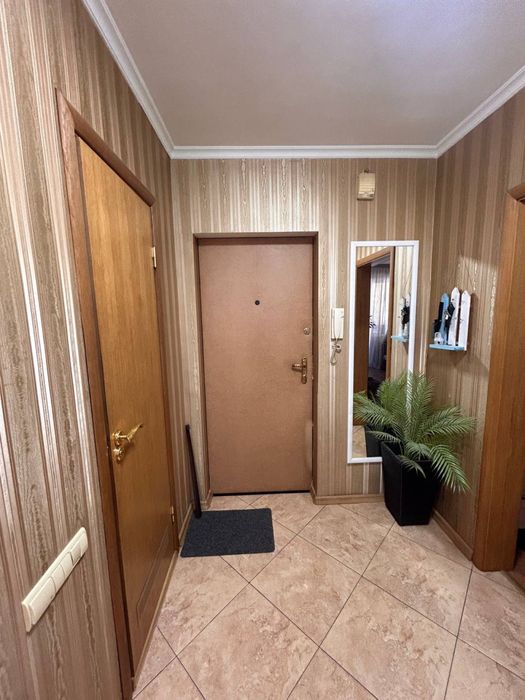 Продам однакімнатну з ремонтом, Бальзака 56