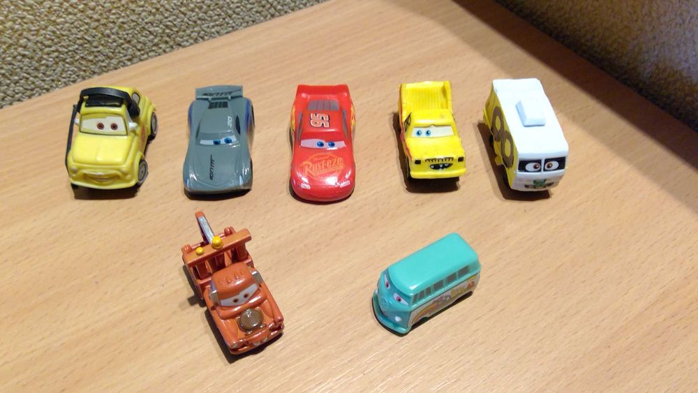 Mattel Тачки Маквин мини и стандарт