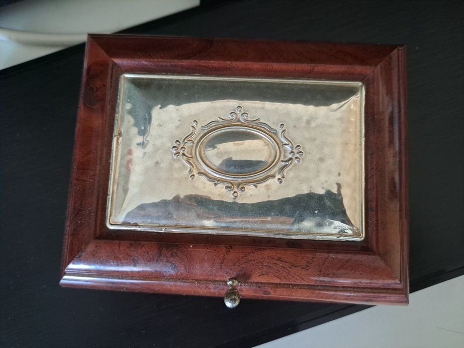 Vendo Caixa Porta Jóias