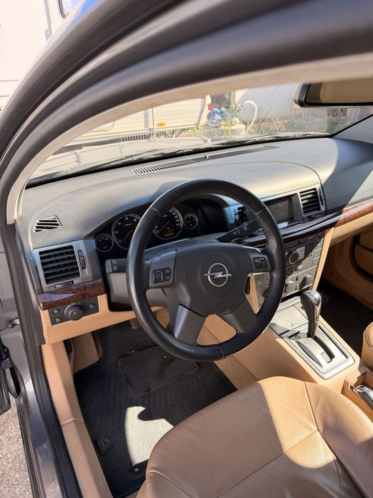 Opel Vectra Caravan 1.9 CDTI — photo 3