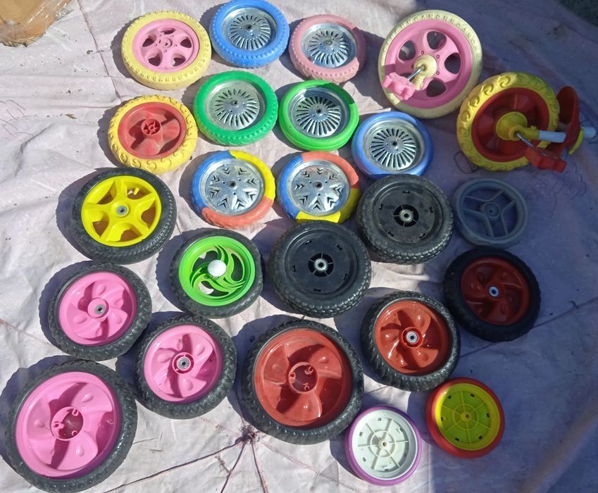 Колёса к велосипедам ходункам