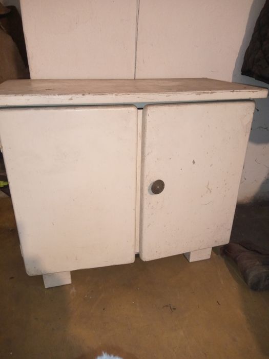 Szafka PRL + taboret PRL do renowacji