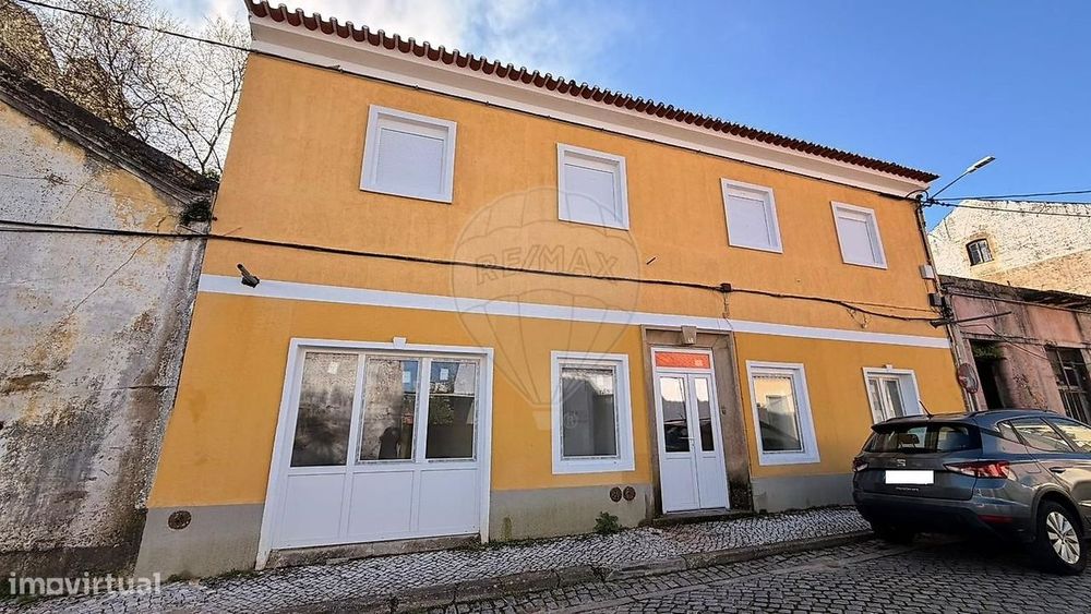 Apartamento T5 para venda — Abrantes (São Vicente E São João) E Alferrarede, Santarém