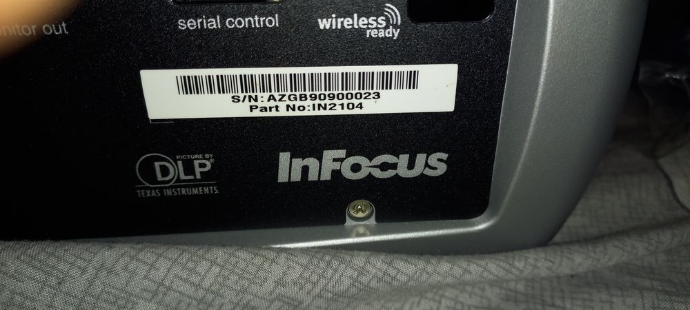 Проектор InFocus