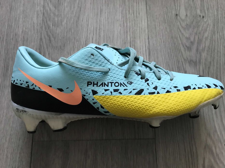 Бутси NIKE PHANTOM GT  (25,5см)