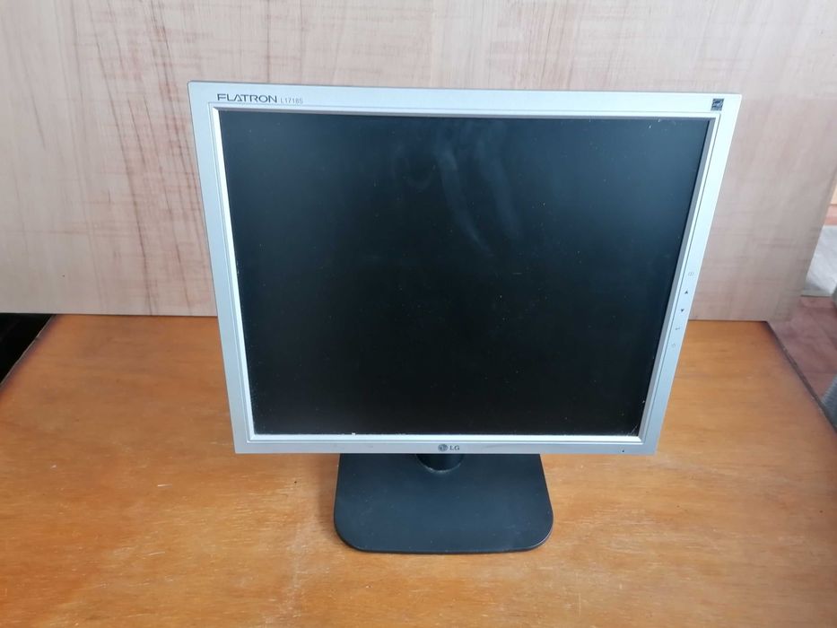 Ecrã LCD 17" para Computador446828568264714240