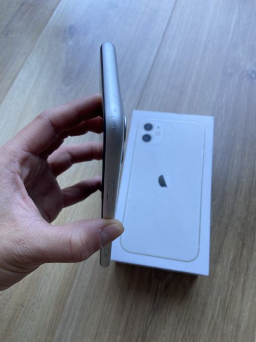 iPhone 11 128GB White