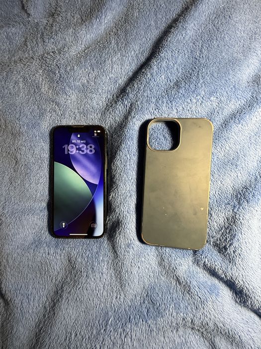 Iphone 13 mini, zbity tył / 76% bateria + etui