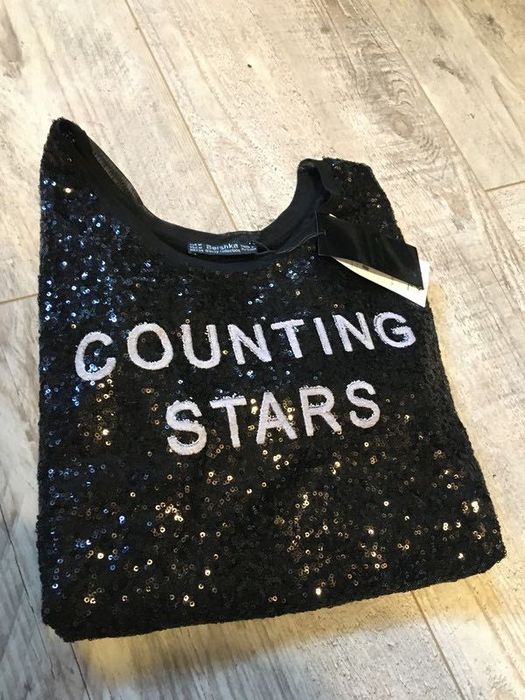 Cekinowa bluzka / Bershka