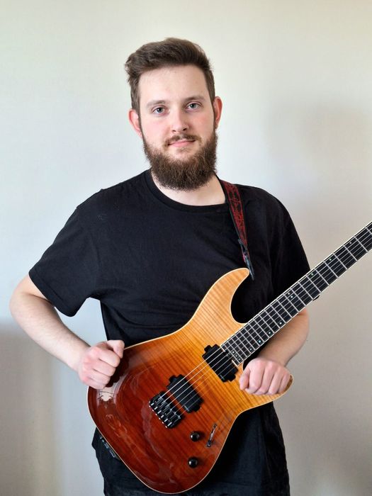 Lekcje gry na gitarze elektrycznej - metal