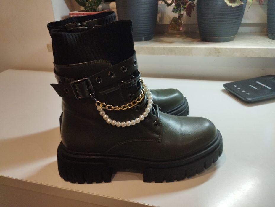 Sprzedam buty nowe