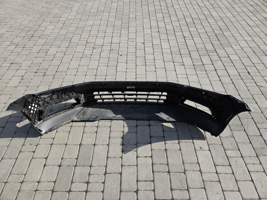 Бампер передній VW Passat B8 Європа 2015-2018р.