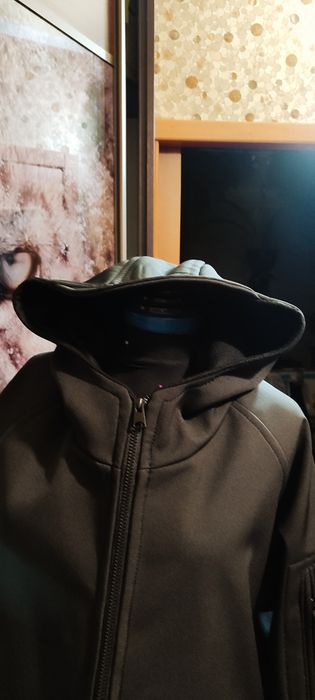 Куртка  з тканини Софтшел . Розмір 50-52. Нова.