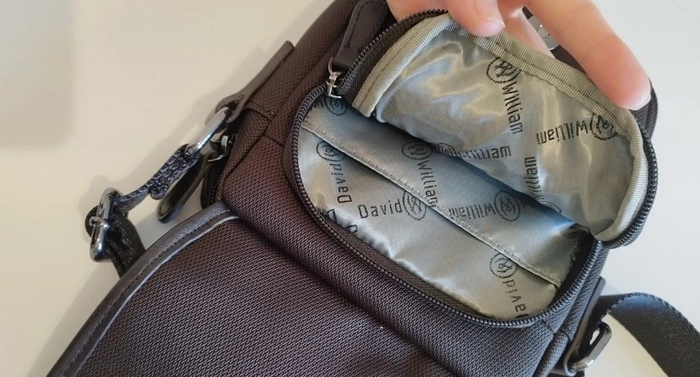 Bolsa de Ombro NOVA Original William David