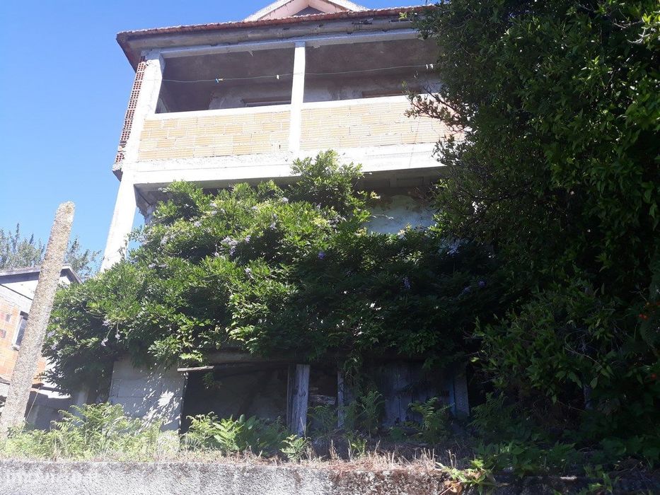 Moradia para recuperar – Gralheira, S. Cristóvão de Lafões