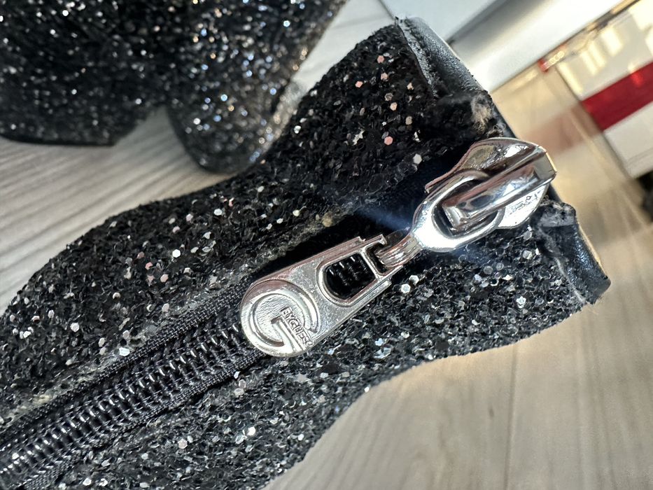 Guess botki brokatowe czarne srebrne cekiny 38 kowbojki