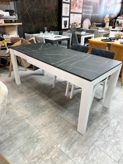 Rozkładany stół z sklejki meblowej/MDF i laminatu EGGER 123*75+50