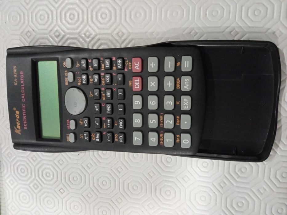 Eis a calculadora científica que procurava!  Kaerda KA 82MS