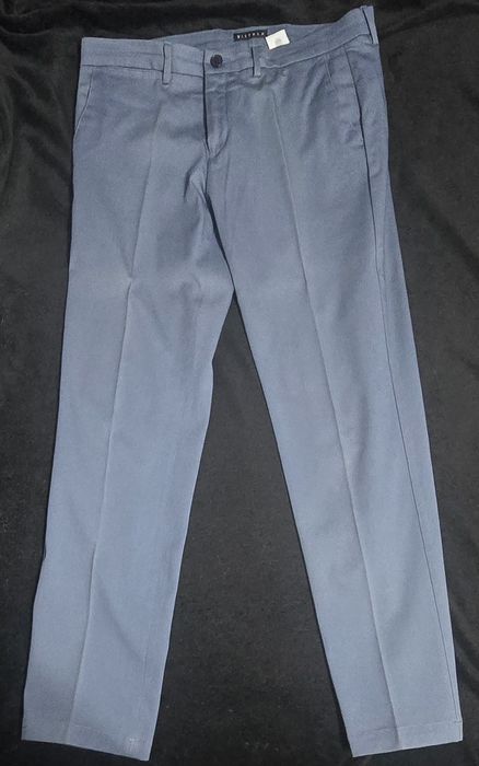 Spodnie garniturowe vistula kolor niebieski eleganckie stylowe poważne