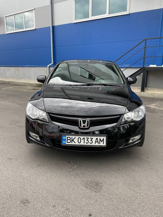 Продам Honda Civic 4D