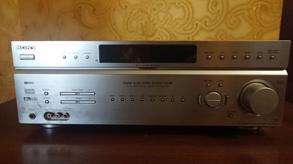 Ресивер Sony STR-DE598