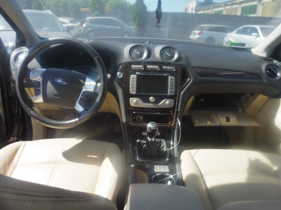 Ford Mondeo MK4 na części maska drzwi klapa błotnik lusterko zderzak