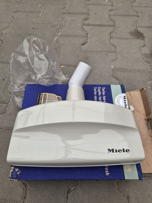 Turboszczotka do odkurzacza miele