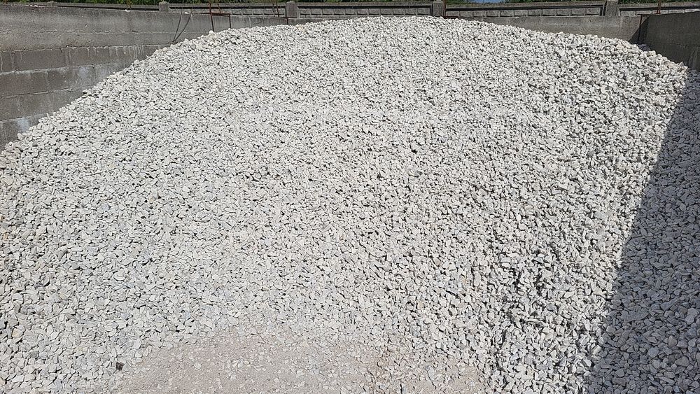 Biała Marianna 8-16