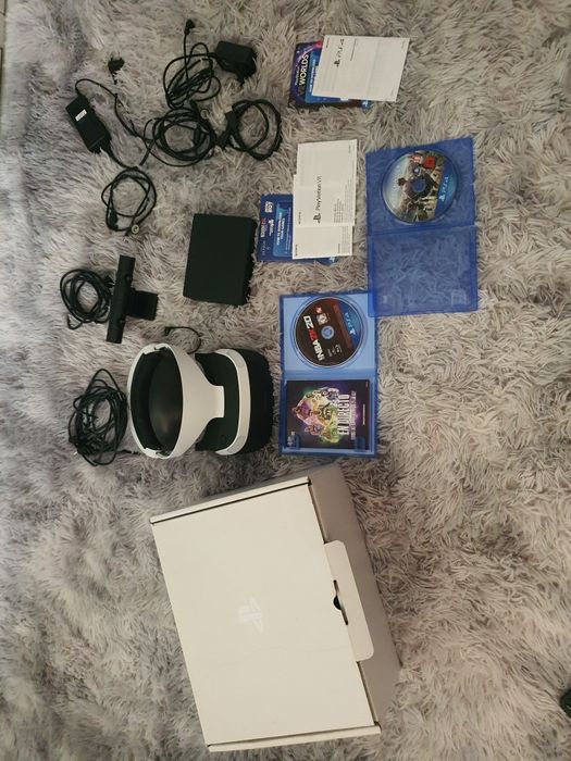 Vendo óculos virtua Câmera  mais acessórios PS4